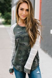 Military-Inspired Camo Stripe Splice Casual Tee