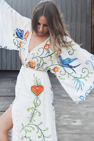Embroidered V-Neck Batwing Sleeve Boho Plus Size Maxi Dress