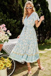 Bohemian Summer Breeze: Floral Bat Sleeve Maxi Dress